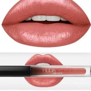 Huda demi matte shero liquid lipstick